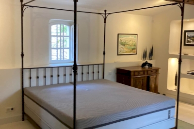 Lit baldaquin 'king size' Lit baldaquin 'king size'